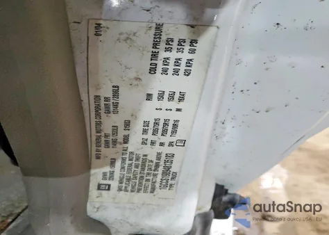 2004 Chevrolet Colorado z USA, uszkodzony, nr VIN 1GCCS198948135183